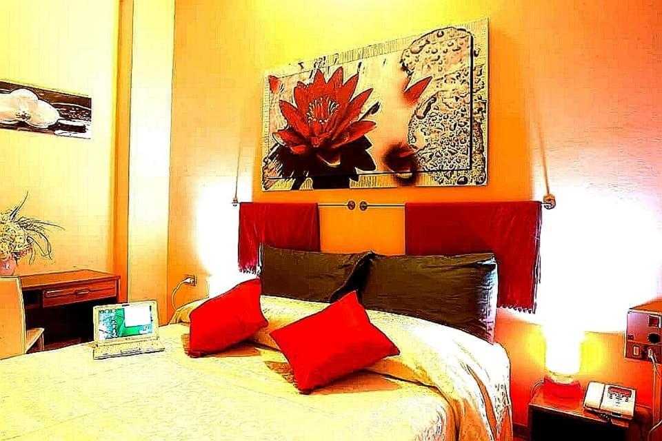 كامبي بيسينسيو Hotel Centro المظهر الخارجي الصورة
