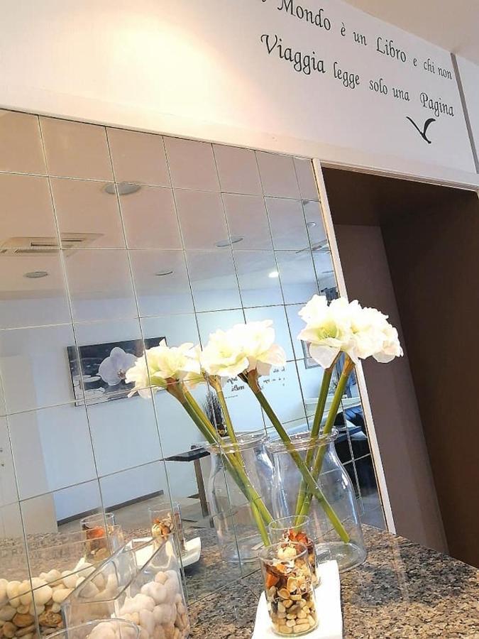 كامبي بيسينسيو Hotel Centro المظهر الخارجي الصورة