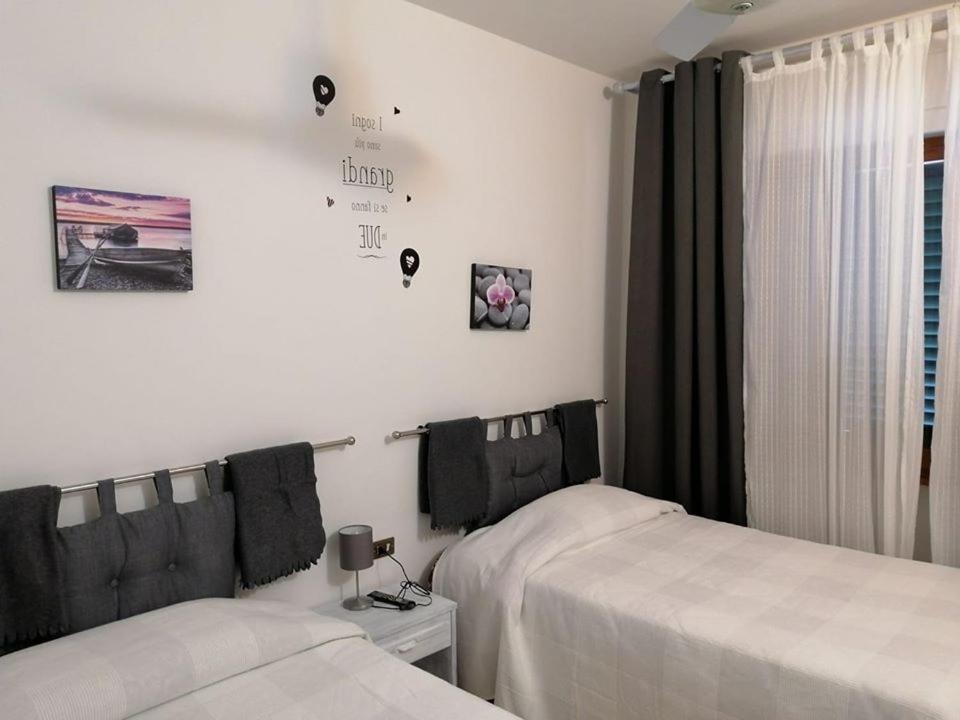 كامبي بيسينسيو Hotel Centro المظهر الخارجي الصورة